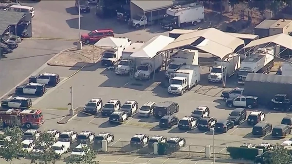 เหตุระเบิดศูนย์ฝึกนายอำเภอที่ลอสแอนเจลิส ทำเจ้าหน้าที่เสียชีวิต 3 คน ยังไม่ทราบสาเหตุ