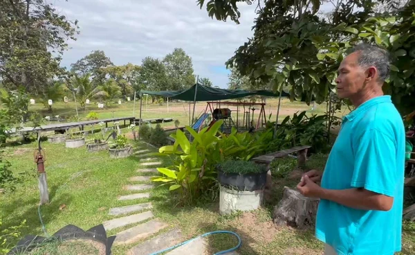 "เกษตรพอเพียง" สร้างสุข ผอ.เกษียณ เปิดร้านกาแฟกลางสวน | เรื่องดีดีทั่วไทย | 23-12-68