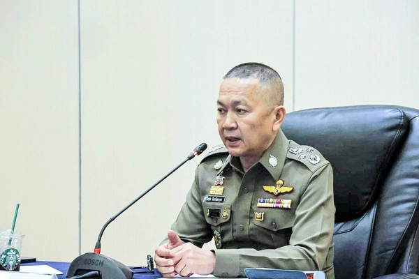 จเรตำรวจแห่งชาติ เรียกประชุมรุกเดินหน้าปราบแก๊งคอลเซ็นเตอร์ทุกมิติ