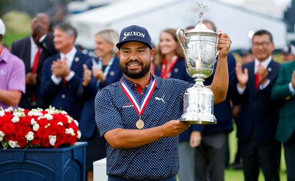  สปอน เปิดใจเล่นบุก หยิบแชมป์เมเจอร์ครั้งแรก