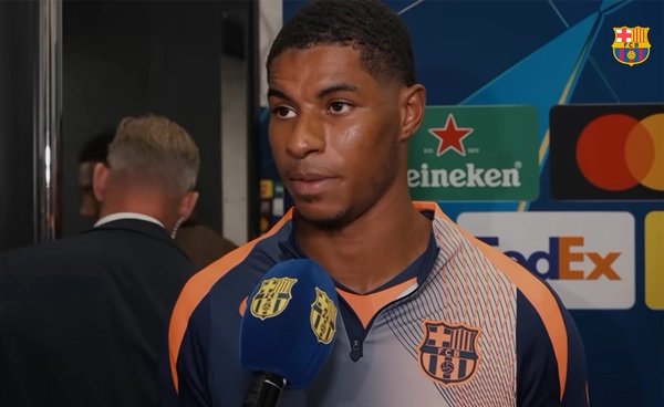 แรชฟอร์ด นั่งสำรองเพราะทำผิดกฏ    สื่อสเปน ยันตอนแรกมีชื่อลงตัวจริง!