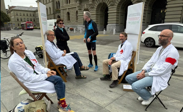 แพทย์ชาวสวิส "อดอาหาร" ประท้วงเพื่อกาซา ร้องรัฐบาลเพิ่มการกดดันอย่างเด็ดขาดต่ออิสราเอล