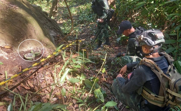 กองทัพบก รายงานล่าสุด! ตรวจพบระเบิดอีก 2 ทุ่นในพื้นที่ช่องอานม้า 