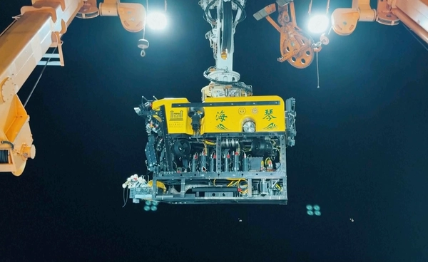 จีนส่งยานสำรวจใต้ทะเลลึก “ไห่ฉิน” สำเร็จภารกิจในทะเลจีนใต้