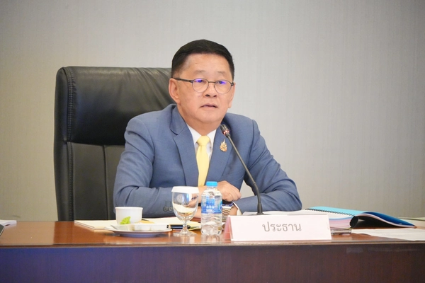 ดันยูโร 6-ยูโร 5 ลดฝุ่นควันจากรถใหม่ เริ่มปี 72  