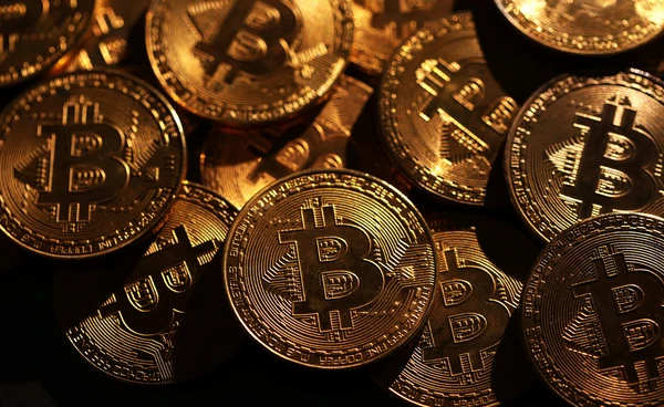 ทรัมป์มีเดียระดมทุน 2.5 พันล้านดอลลาร์สหรัฐ คาดลงทุน Bitcoin ตั้งเป้าสร้าง “คลังบิตคอยน์” หนุน Truth Social