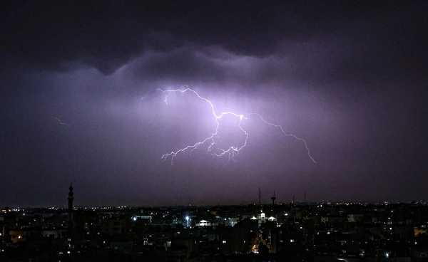 เตรียมรับมือ! แจ้งเตือนฝนตกหนักในพื้นที่กรุงเทพฯ และปริมณฑล 17 - 22 ส.ค. 2568