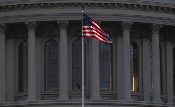 สหรัฐฯ ระงับโครงการ "กรีนการ์ดลอตเตอรี" เซ่นเหตุกราดยิง อ้างเพื่อชาวอเมริกัน