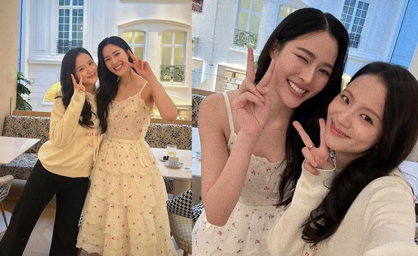 รูปคู่มาแล้ว! "หลิงหลิง คอง" ประกบ "จีซู" ที่กรุงปารีส 