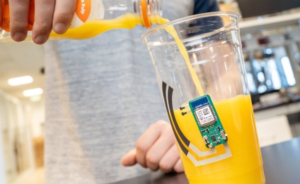 สติกเกอร์อัจฉริยะวัดระดับวิตามิน C แค่ติดที่แก้ว