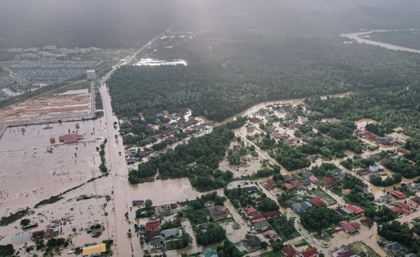 พื้นที่เสี่ยงภัยฝนตกหนักถึงหนักมาก วันที่ 23 พฤศจิกายน 2568