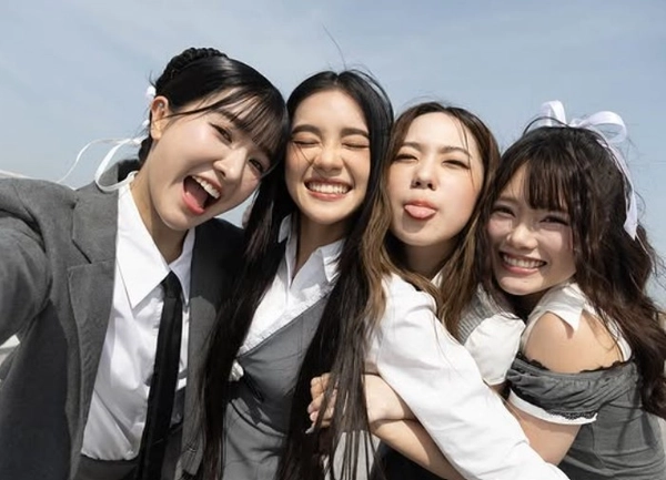 รวม TOP 4 "เฌอปราง"  ดีใจได้ร้องเพลงร่วมกับ "เจนนิษฐ์-มิวสิค-ปัญ"  แฟนคลับ "BNK48" ขานรับอย่างอบอุ่น 