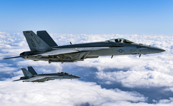 สหรัฐฯ ส่ง "F18" บินเข้าน่านฟ้าเวเนซุเอลา