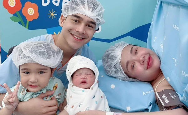 คลอดแล้ว! ลูกสาวคนที่ 2 เจนนี่ รัชนก-ยิว ฉัตรมงคล น่ารักน่าชังสุดๆ