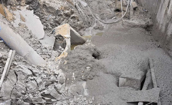 คืบหน้าถนนทรุดตัวบริเวณหน้าวชิรพยาบาล รฟม. อัปเดตแผนเตรียมถมทรายสัปดาห์หน้า