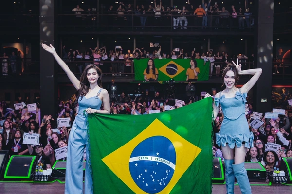 เฟมัสเกินต้าน!! "อิงฟ้า-ชาล็อต" Girl Love คู่แรกสร้างประวัติศาสตร์ จัดแฟนมีตสุดยิ่งใหญ่ที่ เม็กซิโก-บราซิล