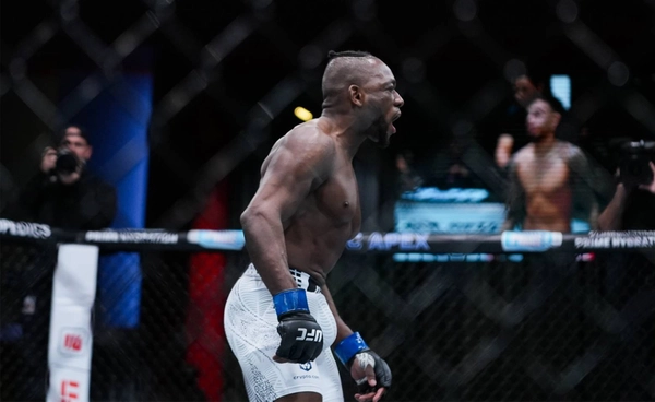 ประวัติส่วนตัว : มาเนล คาเป นักสู้สายศิลป์ผู้ท้าทายขีดจำกัด! 