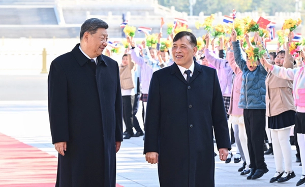 จีนซาบซึ้งการเสด็จเยือนจีนครั้งประวัติศาสตร์ของในหลวงฯ 