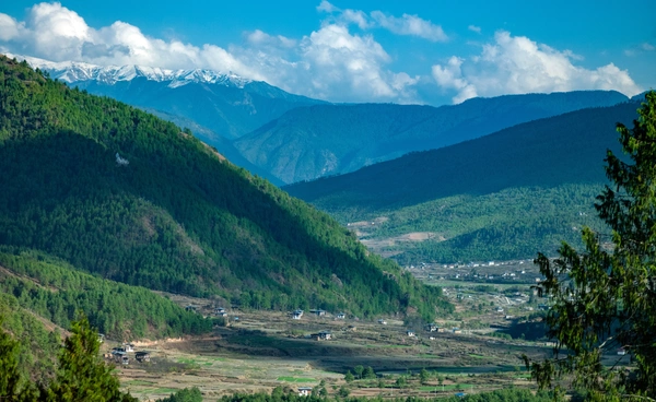 “ภูฏาน” โมเดลโลกสีเขียว ประกาศชัดพัฒนาประเทศ ต้องไม่ทิ้ง “ความสุข” และ “สิ่งแวดล้อม”