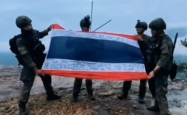 เปิดคลิปทหารกล้า กองทัพไทย บุกยึด “ภูมะเขือ” หลังกัมพูชาโจมตีเช้ามืด 