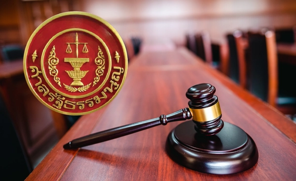 กว่า 2 ทศวรรษการเมืองไทย นายกฯ ที่ต้องสู้คดีถอดถอนในศาลรัฐธรรมนูญ 