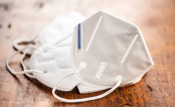 หน้ากากอนามัยแบบไหน ที่ช่วยป้องกันกลิ่น และป้องกันสารเคมีได้?