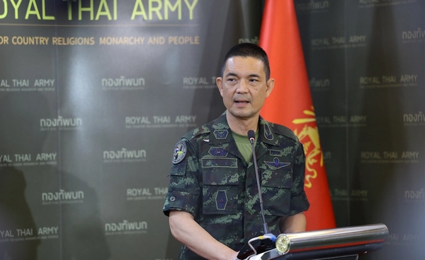 โฆษก ทบ. แถลงยันกัมพูชาเปิดฉากยิงก่อน พบท่าทีความเป็นปรปักษ์เพิ่มมากขึ้น 