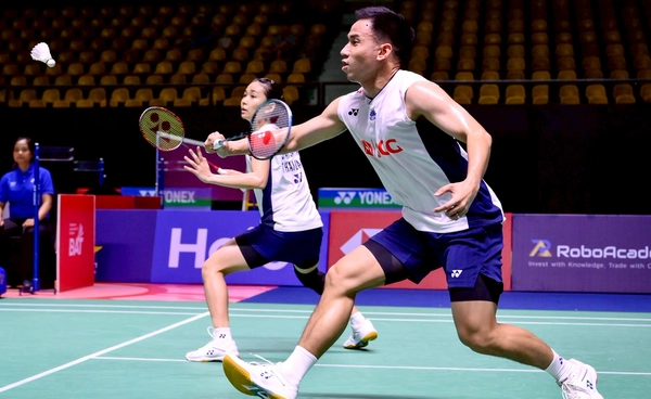 "บาส-เฟม" ตกรอบ ศึกเดนมาร์กฯ  ปิดเกมไม่ลง! พ่ายหวิว ฮิโกกิ-นัตสึ