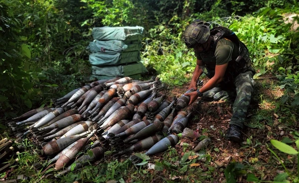 ชายแดนไทย-กัมพูชาล่าสุด 9 ส.ค. เหยียบกับระเบิดเจ็บ 3 เจรจาหยุดยิงเดินหน้า