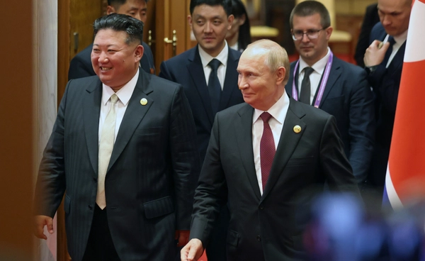 คิม จอง-อึน ลั่นเกาหลีเหนือ "ขอร่วมเป็นร่วมตาย" กับรัสเซียทำสงครามในยูเครน พร้อมส่งจดหมายปีใหม่ตอบปูติน 