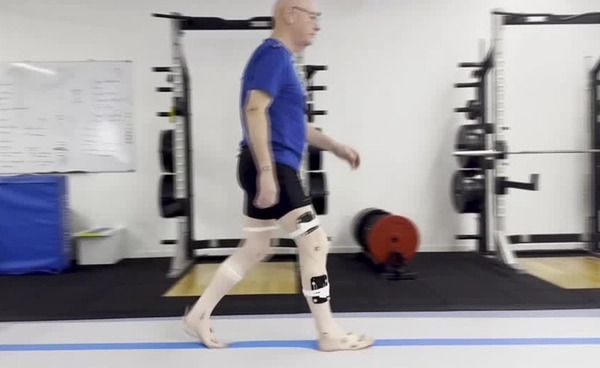 อังกฤษผุดไอเดีย “พื้นอัจฉริยะ” ปรับความนุ่มได้ ซับแรงล้มผู้สูงวัย กันกระดูกหัก