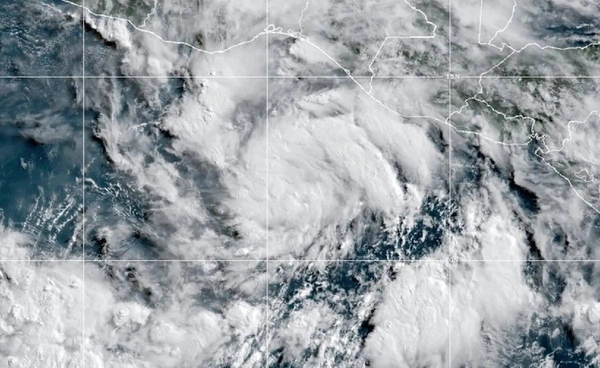 จับตาพายุ “เอริก” จ่อเป็นเฮอริเคนกำลังแรง มุ่งถล่ม “เม็กซิโก” ปลายสัปดาห์