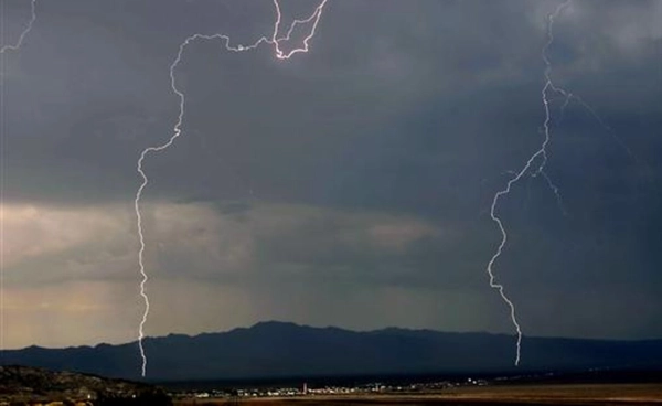 พายุคาจิกิสลายตัวแล้ว แต่ยังมี 3 ปัจจัย ทำทั่วไทยฝนตกหนักถึงต้นก.ย.