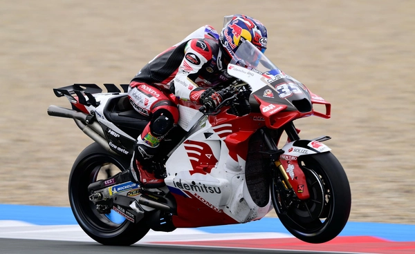  “ก้อง-สมเกียรติ” คืนสนาม KTM มาแรงที่ "กรังด์ปรีซ์ ออฟ คาตาโลเนีย"