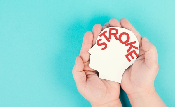 แพทย์เตือน! “สโตรก” โรคใกล้ตัวอันตรายถึงชีวิต เป็นแล้วเสี่ยงเป็นซ้ำใน 5 ปี