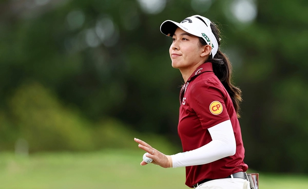 ‘จีโน่’ นำต่อรอบสองเมเจอร์ โปรไทยผ่านตัดตัว 7 ราย