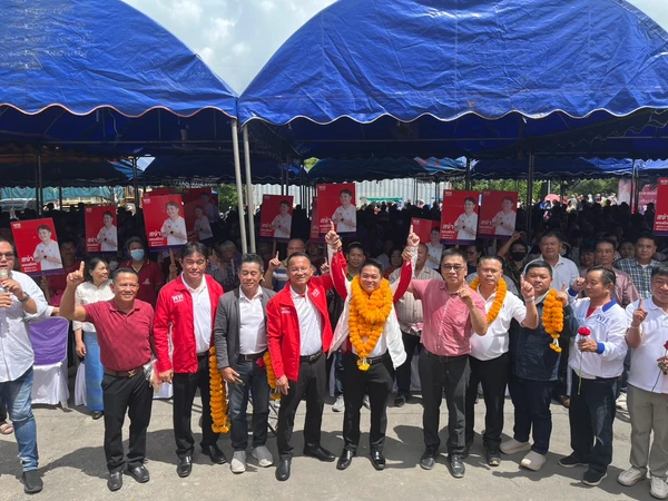 "สมศักดิ์-ยงยุทธ" นำทัพช่วย "สง่า" รักษาเก้าอี้ สส. เชียงราย ชูทำงานคู่รัฐบาล 