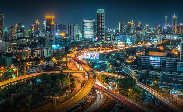 ลุ้น “รัฐบาล” ใหม่เดินหน้าโครงการ “Double Deck” สานต่อทางด่วน 50 บาทตลอดสาย