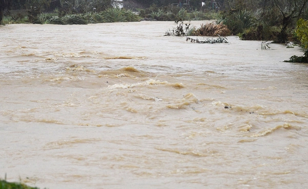 เช็กด่วนพื้นที่ไหนบ้าง? เตือนเฝ้าระวังน้ำหลาก ดินโคลนถล่ม น้ำท่วมขัง 1-5 ก.ค. 2568