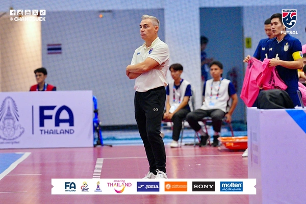 "โค้ชมิเกล" เตรียมปรับแท็คติค "ไทย"  ก่อนดวล ซาอุฯ แย่งแชมป์ Continental