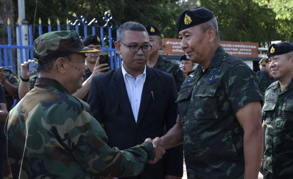 ผบ.ทบ.ไทย-กัมพูชา เห็นชอบ 3 ข้อ ยุติปมปะทะช่องบก