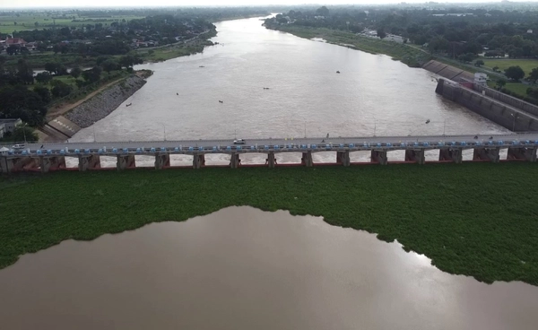 กรมชลประทาน เตือน "ท้ายเขื่อนเจ้าพระยา" เตรียมรับน้ำเหนือเพิ่ม