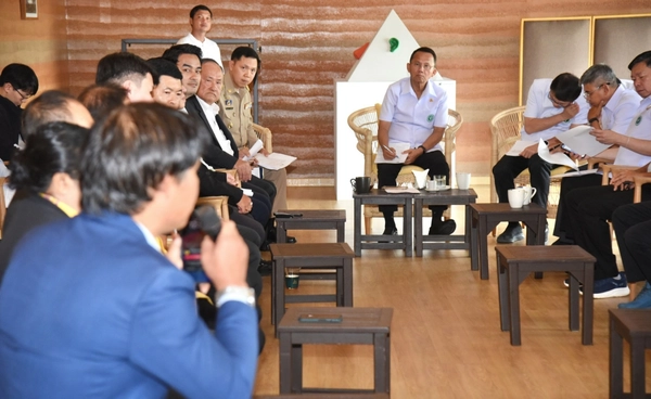 "สมศักดิ์" พบเอกชนพังงา ชู "เมืองหลวงเวลเนสอันดามัน" แหล่งรายได้ใหม่ โกยปีละ 6 หมื่นล้าน