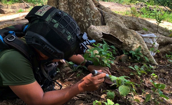 ทบ.แจงกำลังพล ร้อย.ทพ.2610 เหยียบทุ่นระเบิดใกล้ปราสาทตาเมือนธม ย้ำกัมพูชาละเมิดหยุดยิง