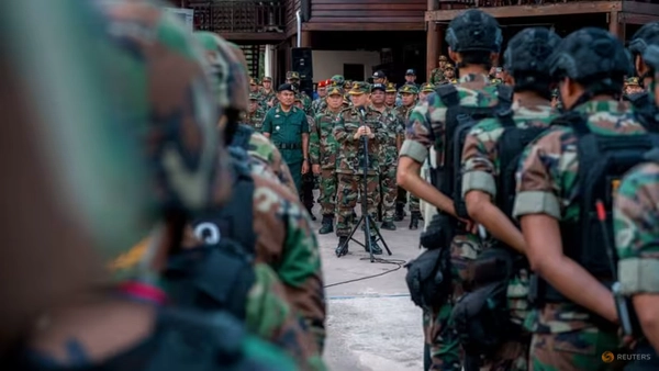 กัมพูชาเตรียมบังคับใช้การเกณฑ์ทหารปีหน้า ชี้ความตึงเครียดกับไทยเป็นสาเหตุ