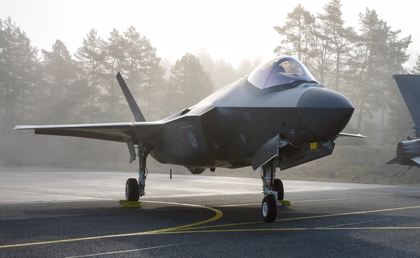 F-35 อัปเป็นเครื่องบินขับไล่ยุค 5+ เคลมประสิทธิภาพ 80% ของ Boeing F-47 ในราคาแค่ 50%