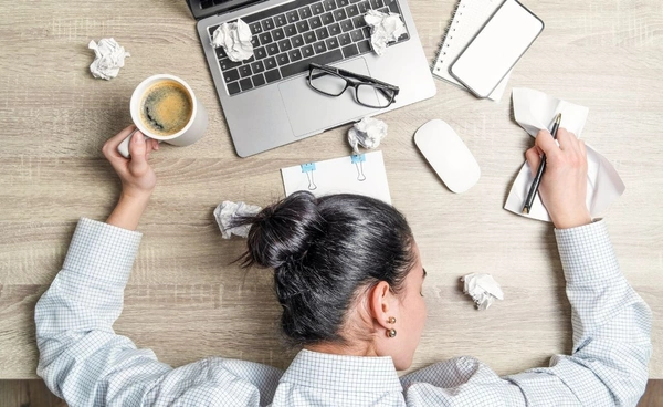 ผู้หญิงต้องการการนอนมากกว่าผู้ชาย เพราะสมองทำงานหนักกว่า