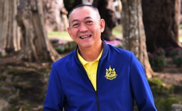 เฉลิมชัย ศรีอ่อนลาออกหัวหน้าพรรคประชาธิปัตย์ เขย่าทิศทางพรรคเก่าแก่