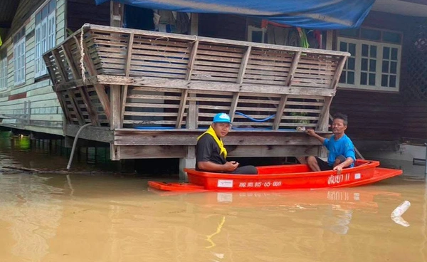 กองพลม้าที่ 2 รอ. ลงพื้นที่ช่วยน้ำท่วมอยุธยา–สิงห์บุรี ดูแลประชาชนและกำลังพล