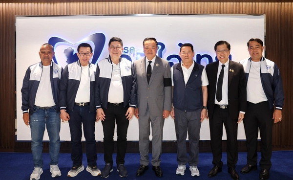 ปรากฎการณ์พลังดูดสีน้ำเงิน อดีต สส. บ้านใหญ่ นักวิชาการมอง หวังเป็นพรรคอันดับ 1